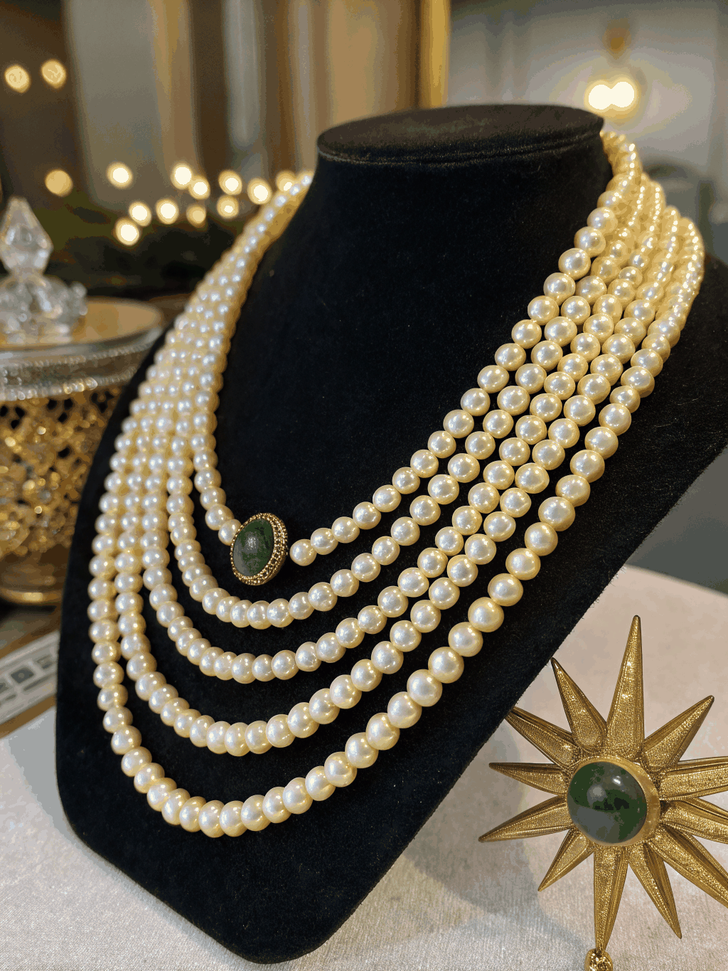 Golden South Sea and Tahitian cultured pearl strand